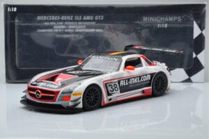 Mercedes SLS AMG GT3 Munnich Motorsport #38 M. Basseng / M. Winkelhock Champions FIA GT1 World Championship 2012 Minichamps 1 – 6. kép a 6-ből