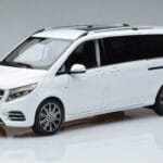 Mercedes V-Class W447 V260L Fehér Mercedes 1:18 QALCN89911149 Fém
