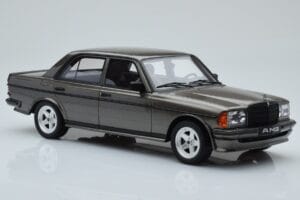 Mercedes W123 AMG 280 Szürke Otto 1:18 OT750 Gyanta – 4. kép a 6-ből