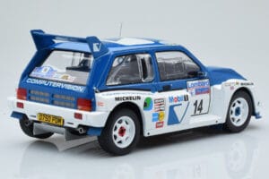 MG Metro 6R4 #14 D. Llewellin / P. Short RAC Rally 1986 IXO 1:18 18RMC068C Fém – 2. kép a 6-ből