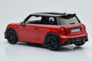 Mini Cooper S JCW F56 Piros Otto 1:18 OT984 Gyanta – 5. kép a 6-ből