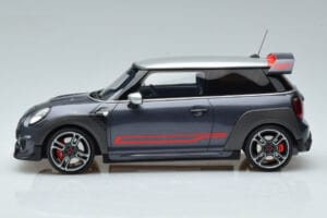 Mini John Cooper Works GP F56 Szürke Otto 1:18 OT407 Gyanta – 3. kép a 6-ből