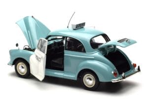 Morris Minor Rendőrség Kék & Fehér Minichamps 1:18 150137090 Fém – 5. kép a 8-ből