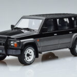 Nissan Patrol GR Y60 Szürke Otto 1:18