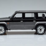 Nissan Patrol GR Y60 Szürke Otto 1:18 - image 3 of 6