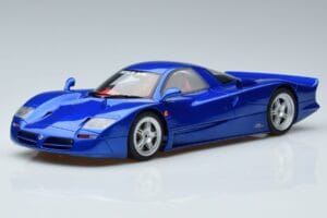 Nissan R390 GT1 Road Car GT Spirit 1:18 GT403 Gyanta