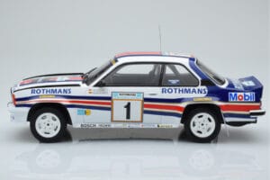 Opel Ascona 400 Rothmans #1 W. Rohrl / C. Geistdorfer Rally Acropolis 1982 IXO 1:18 18RMC097A Fém – 3. kép a 6-ből