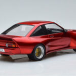 Opel Manta B Mattig Piros MCG 1:18 - image 2 of 6