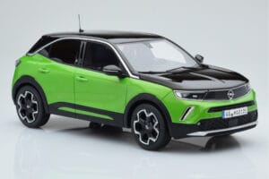 Opel Mokka-e GS Line Matcha Zöld Otto 1:18 OT435 Gyanta – 3. kép a 5-ből