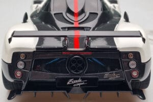 Pagani Zonda Cinque Fehér Benny Almost Real 1:18 850601001 Fém – 11. kép a 12-ből