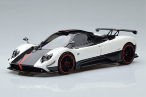 Pagani Zonda Cinque Fehér Benny Almost Real 1:18