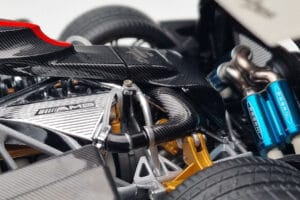 Pagani Zonda Cinque Fehér Benny Almost Real 1:18 850601001 Fém – 10. kép a 12-ből