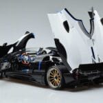Pagani Zonda HP Barchetta Carbon Fiber Fehér LCD 1:18 LCD18009 WH Fém - image 7 of 9