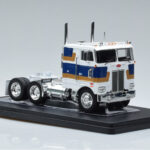Peterbilt 352 H Fehér IXO 1:43 TR078 - image 4 of 6