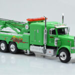 Peterbilt 359 Wrecker Road Service Zöld IXO 1:43 - image 4 of 5