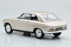 Peugeot 204 Coupe Bézs Otto 1:18 OT1024 Gyanta – 5. kép a 6-ből
