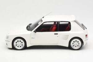 Peugeot 205 Dimma Fehér Otto 1:18 OT681 Gyanta – 3. kép a 6-ből