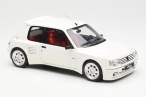 Peugeot 205 Dimma Fehér Otto 1:18 OT681 Gyanta – 4. kép a 6-ből