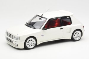 Peugeot 205 Dimma Fehér Otto 1:18 OT681