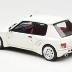 Peugeot 205 Dimma Fehér Otto 1:18 OT681 - image 5 of 6