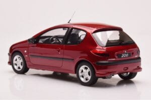 Peugeot 206 S16 Piros Otto 1:18 OT1039 Gyanta – 5. kép a 6-ből