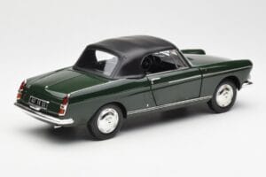 Peugeot 404 Kabrió Antique Green Limitált Kiadás Norev 1:18 184829 Fém – 3. kép a 8-ből