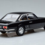 Peugeot 504 Coupe Fekete Norev 1:18 - image 3 of 7