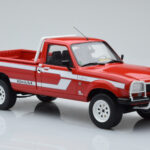 Peugeot 504 Dangel Pickup Piros Otto 1:18 - image 4 of 6