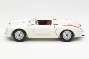 Porsche 550 Spyder 70 Éves Kiadás Fehér Schuco 1:18 450033300 Fém – 4. kép a 8-ből