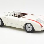 Porsche 550 Spyder 70 Éves Kiadás Fehér Schuco 1:18 450033300 - image 7 of 8