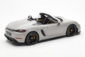 Porsche 718 Spyder Crayon Szürke GT Spirit 1:18 GT436 Gyanta – 2. kép a 6-ből