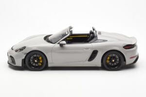 Porsche 718 Spyder Crayon Szürke GT Spirit 1:18 GT436 Gyanta – 3. kép a 6-ből