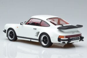 Porsche 911 930 Turbo S Grand Prix White GT Spirit 1:18 GT786 Gyanta – 5. kép a 6-ből