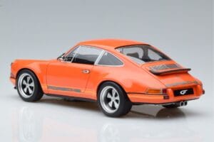 Porsche 911 964 Singer Narancssárga Különleges Kiadás GT Spirit 1:18 ZM049 Gyanta – 5. kép a 6-ből
