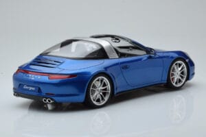Porsche 911 991 4S Targa Kék GT Spirit 1:18 GT037 Gyanta – 2. kép a 5-ből