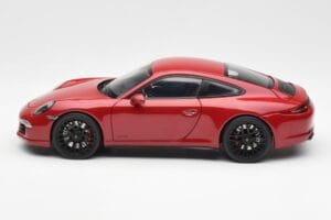 Porsche 911 991 Carrera GTS Carmine Piros Schuco 1:18 450039000 Fém – 4. kép a 8-ből