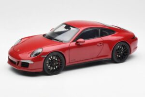 Porsche 911 991 Carrera GTS Carmine Piros Schuco 1:18 450039000