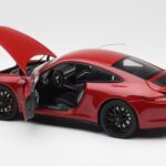Porsche 911 991 Carrera GTS Carmine Piros Schuco 1:18 450039000 - image 5 of 8