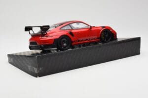 Porsche 911 GT2 RS 991 MR Manthey Racing Nordschleife Record Minichamps 1:18 MR-911-GT2RS-1803 Fém – 3. kép a 6-ből