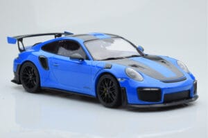Porsche 911 GT2 RS 991.2 Weissach Package Kék Fekete Magnézium Felnik Minichamps 1:18 153068316 Fém – 4. kép a 6-ből