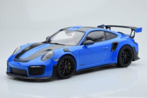 Porsche 911 GT2 RS 991.2 Weissach Package Kék Fekete Magnézium Felnik Minichamps 1:18 153068316