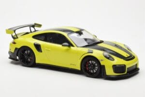 Porsche 911 991.2 GT2 RS Világoszöld Fekete Magnézium Felnikkel Minichamps 1:18 155068300 Fém – 4. kép a 6-ből
