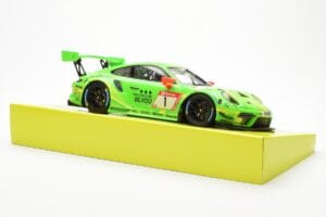 Porsche 911 991.2 GT3 R #1 Manthey Racing 24 Hours Nurburgring 2019 Minichamps 1:18 MG-M-911-19-1801 Fém – 4. kép a 6-ből