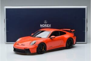 Porsche 911 992 GT3 Narancssárga Norev 1:18 187300 Fém – 7. kép a 7-ből