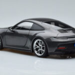 Porsche 911 992 GT3 Touring Package Szürke Norev 1:18 - image 6 of 7