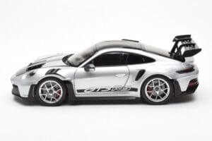Porsche 911 992 GT3 Weissach Pack GT Ezüst Metallic Norev 1:18 187366 Fém – 4. kép a 8-ből