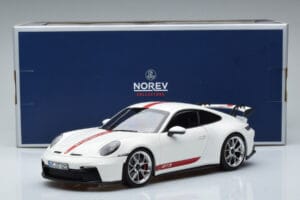 Porsche 911 992 GT3 Fehér Norev 1:18 187306 Fém – 7. kép a 7-ből