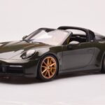 Porsche 911 992 Targa 4S Olívazöld GT Spirit 1:18