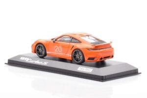 Porsche 911 992 Turbo S Gulf Narancssárga Minichamps 1:43 WAP0209060N002 Fém – 3. kép a 4-ből