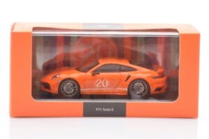 Porsche 911 992 Turbo S Gulf Narancssárga Minichamps 1:43 WAP0209060N002 Fém – 4. kép a 4-ből